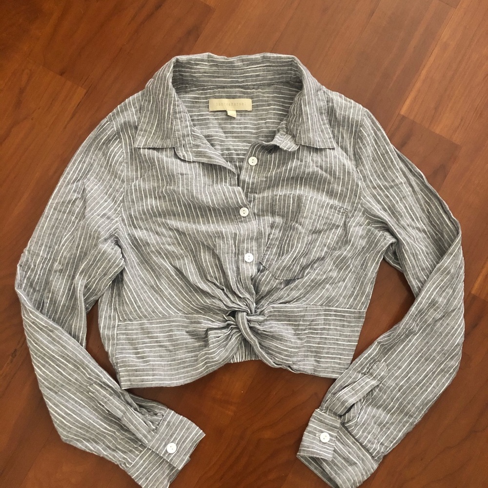 Dance & Marvel, cropped shirt